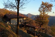 75 Bel cascinale con vista sui colli 